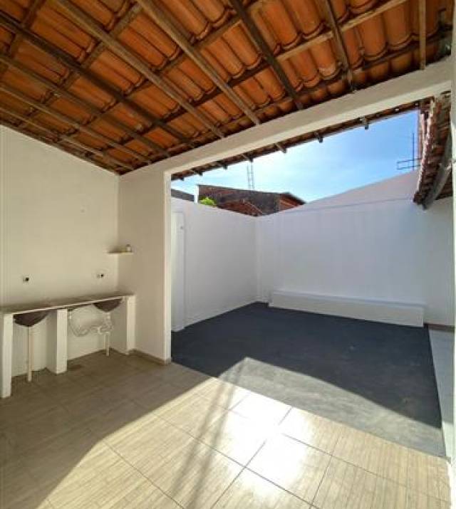 WhatsApp Image 2025-11-10 at 15.36.13.jpeg